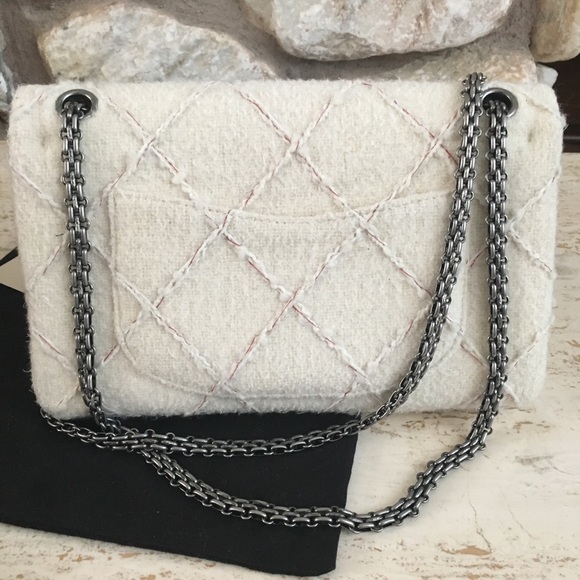 Chanel double flap bag press sample - Picture 8 of 8